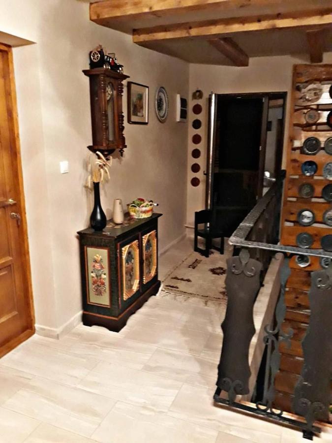 La Curtea Veche Apartment Lapus Luaran gambar