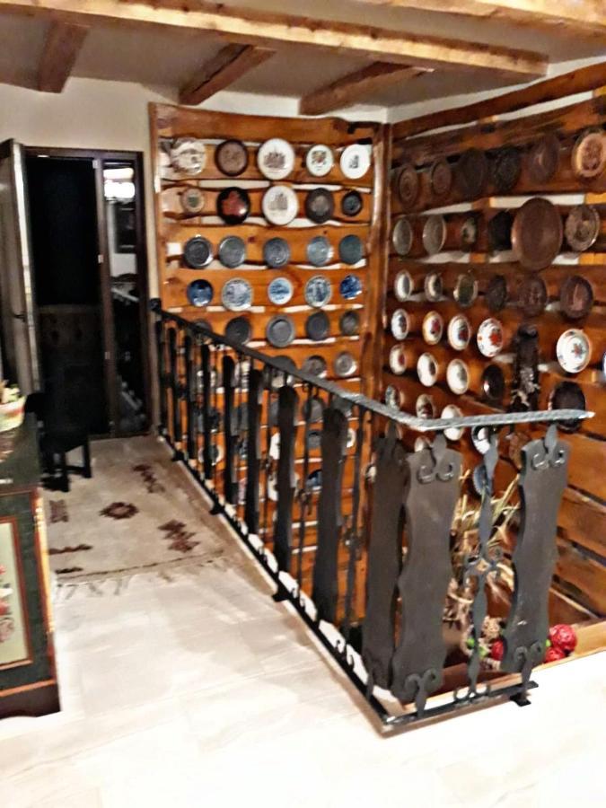 La Curtea Veche Apartment Lapus Luaran gambar