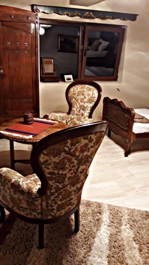 La Curtea Veche Apartment Lapus Luaran gambar