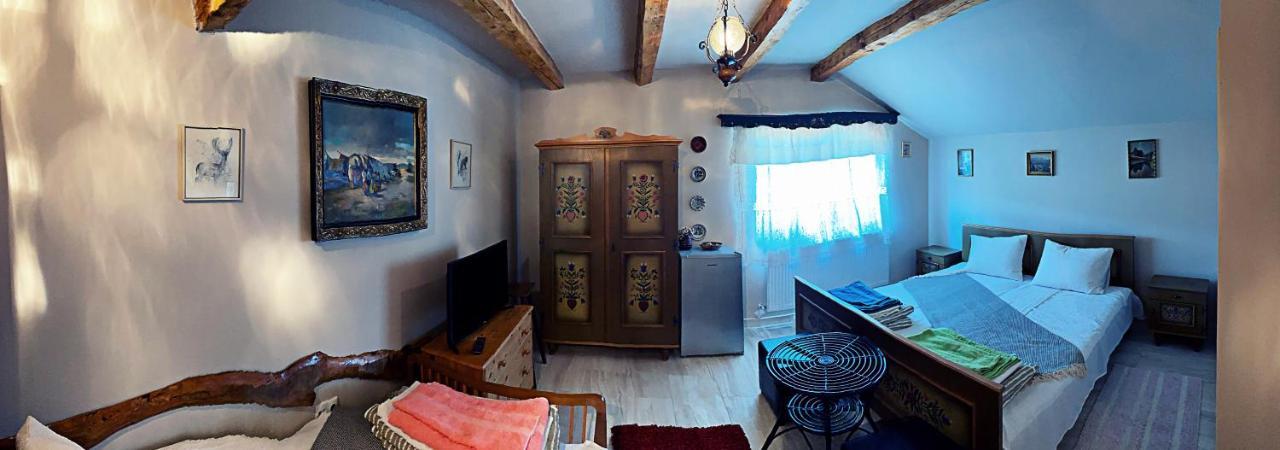 La Curtea Veche Apartment Lapus Luaran gambar
